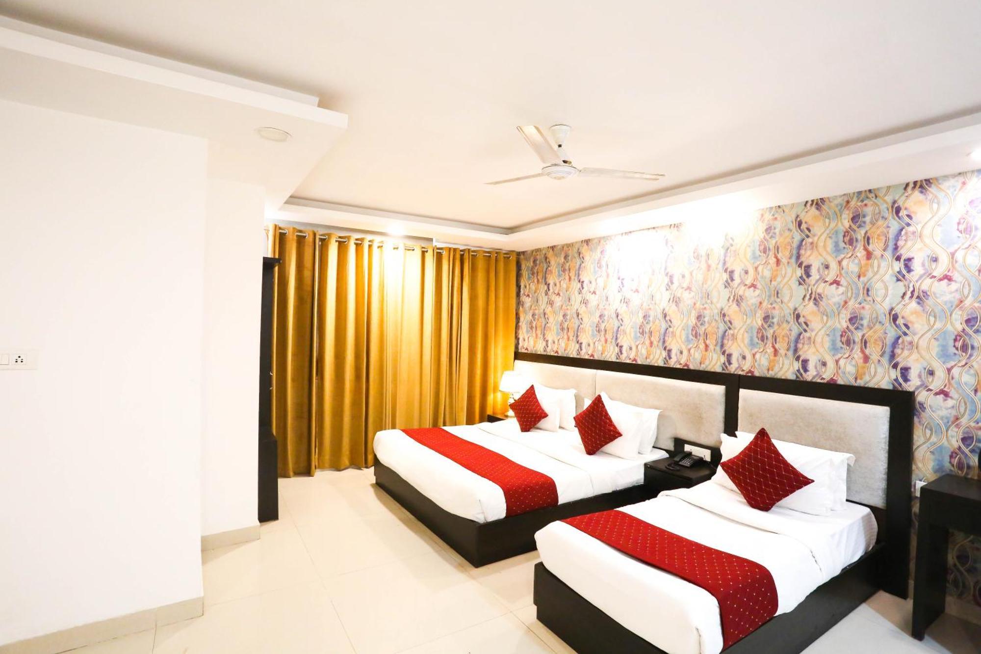 Hotel Aashiyana New Delhi Exterior foto