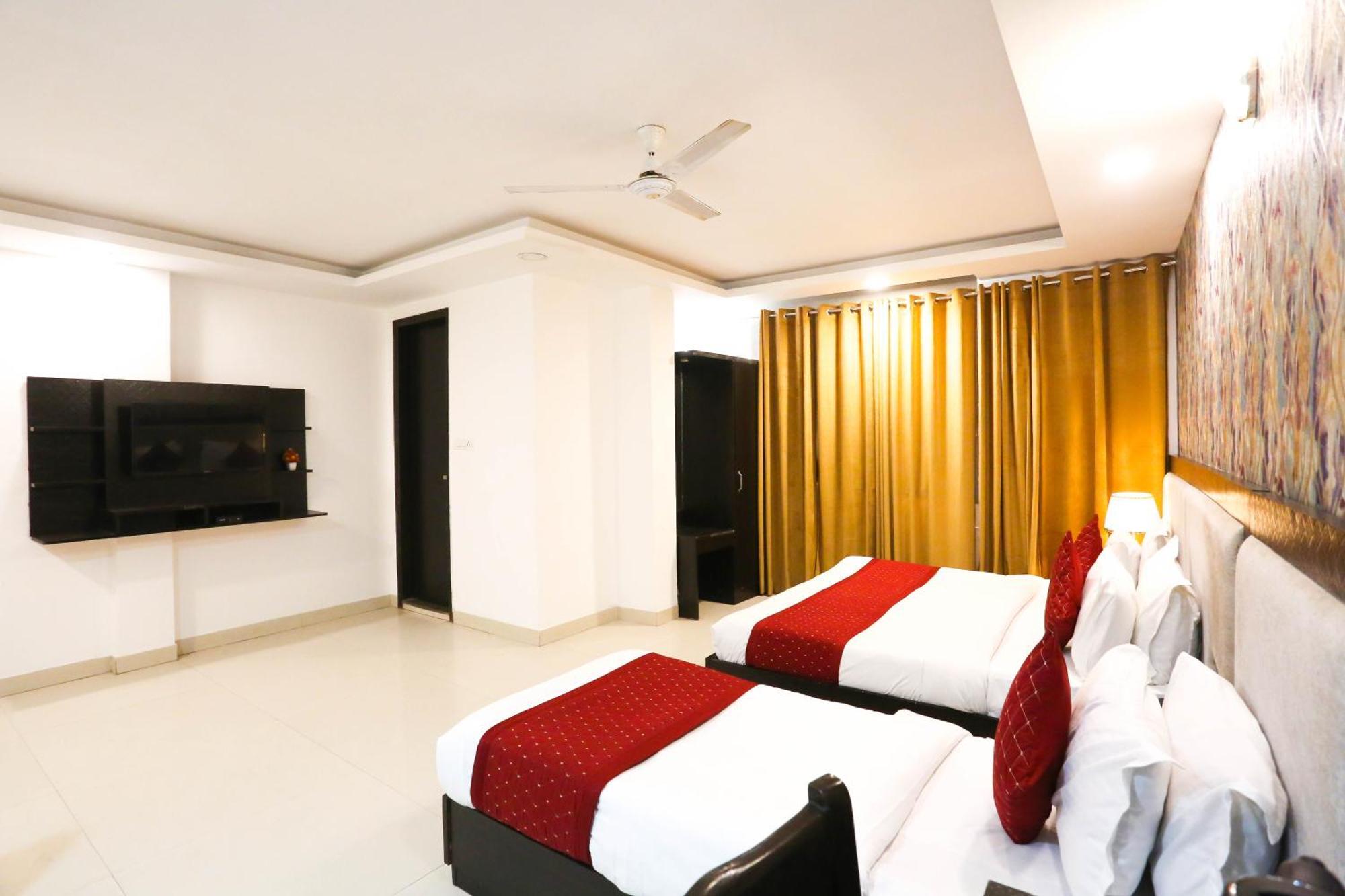 Hotel Aashiyana New Delhi Exterior foto