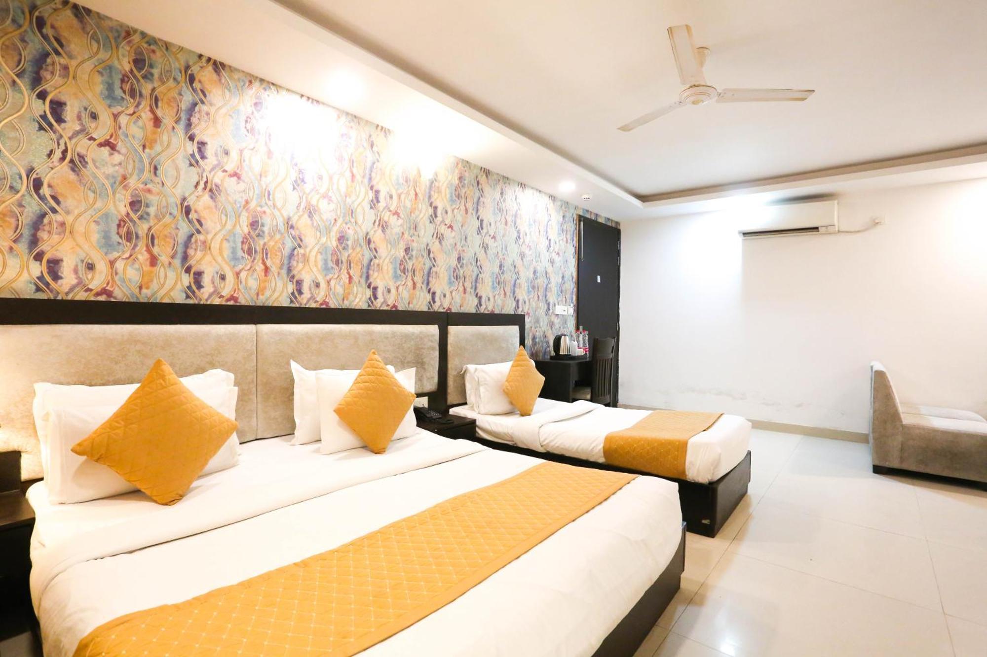 Hotel Aashiyana New Delhi Exterior foto