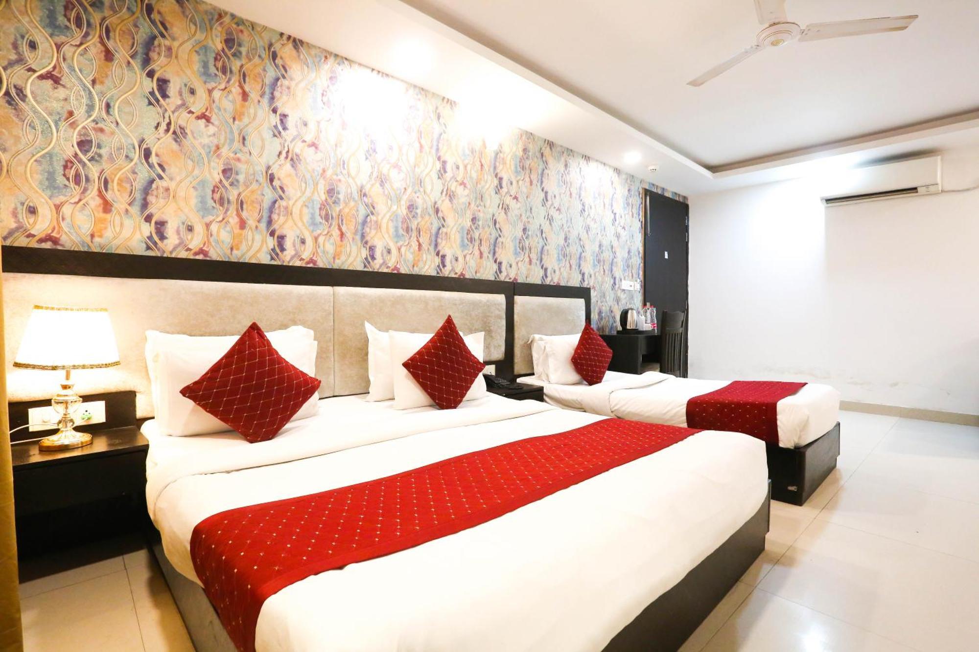 Hotel Aashiyana New Delhi Exterior foto