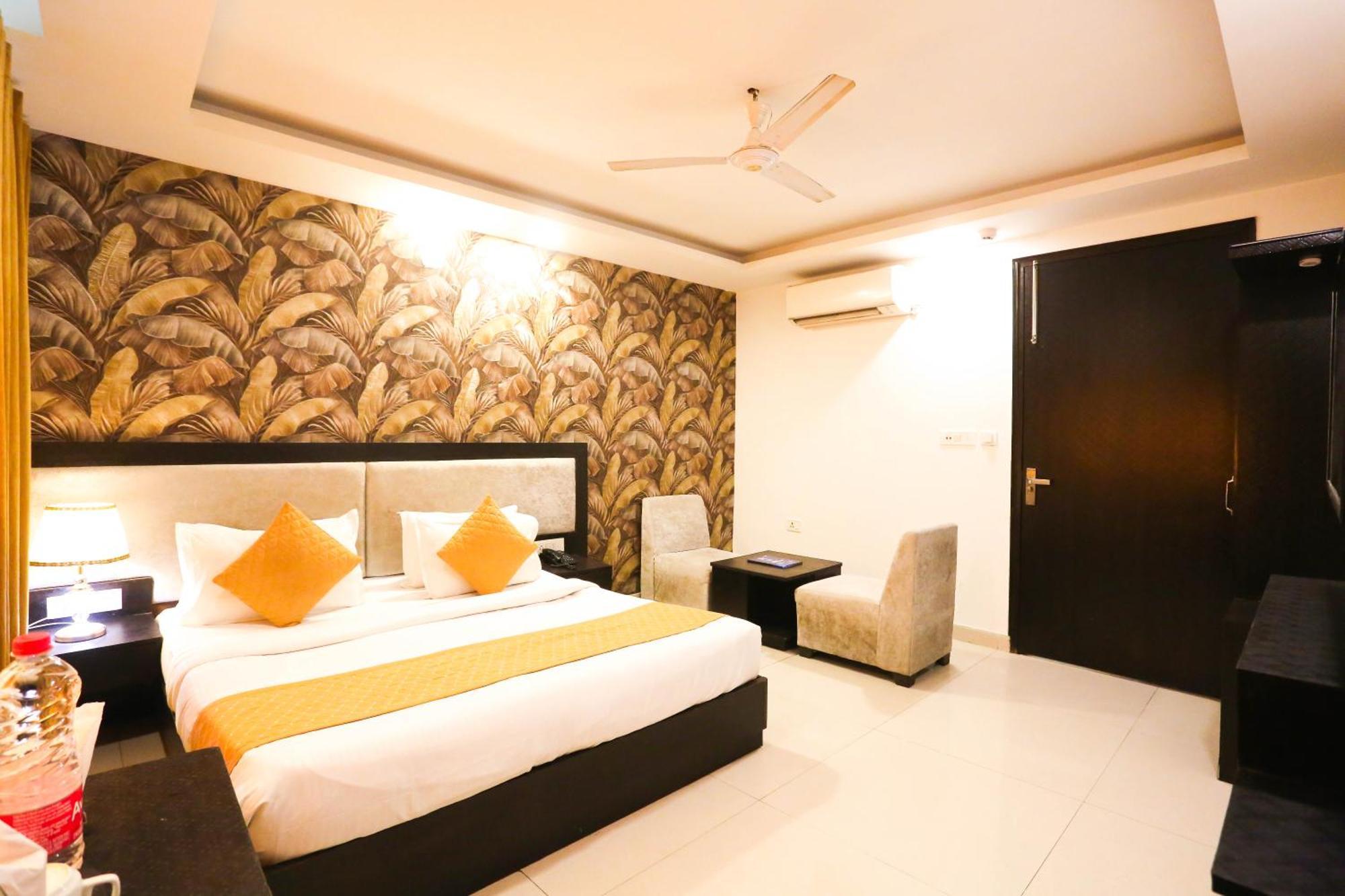 Hotel Aashiyana New Delhi Exterior foto