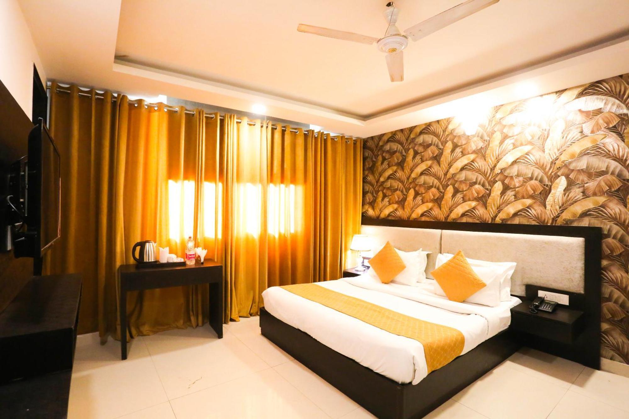 Hotel Aashiyana New Delhi Exterior foto